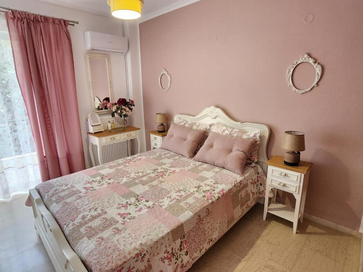 Queen Aspri Apartment 3' Min To The Beach! อันติกีรา ภายนอก รูปภาพ